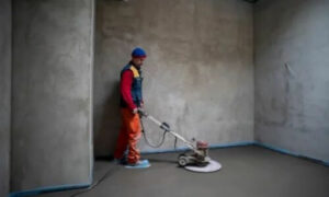 La sabbiatura può essere utilizzata su pavimenti in legno e su pavimenti in cemento, ma non è adatta per pavimenti in marmo o in granito